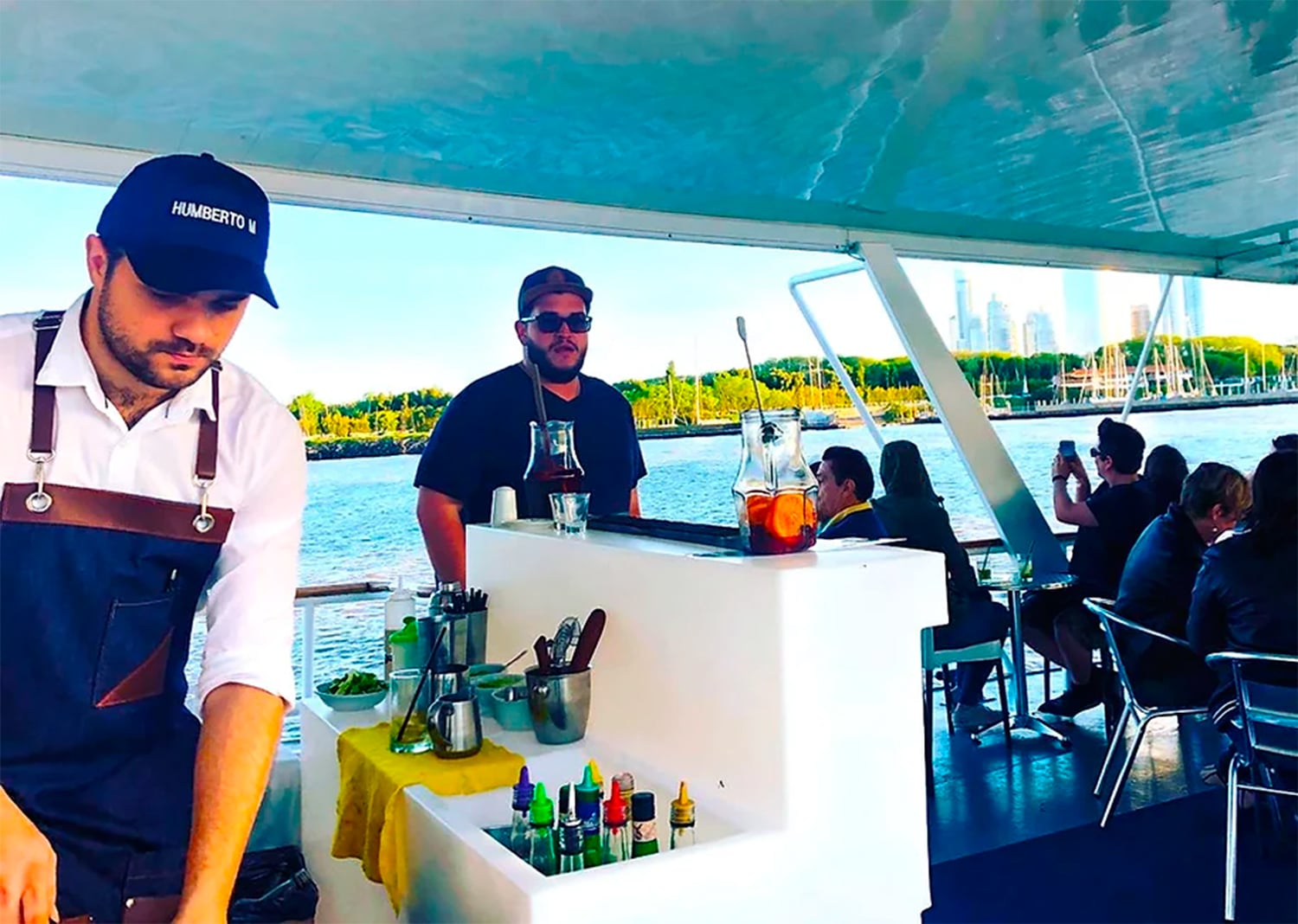 Atardecer en el Río de la Plata con open bar - Imagen 3