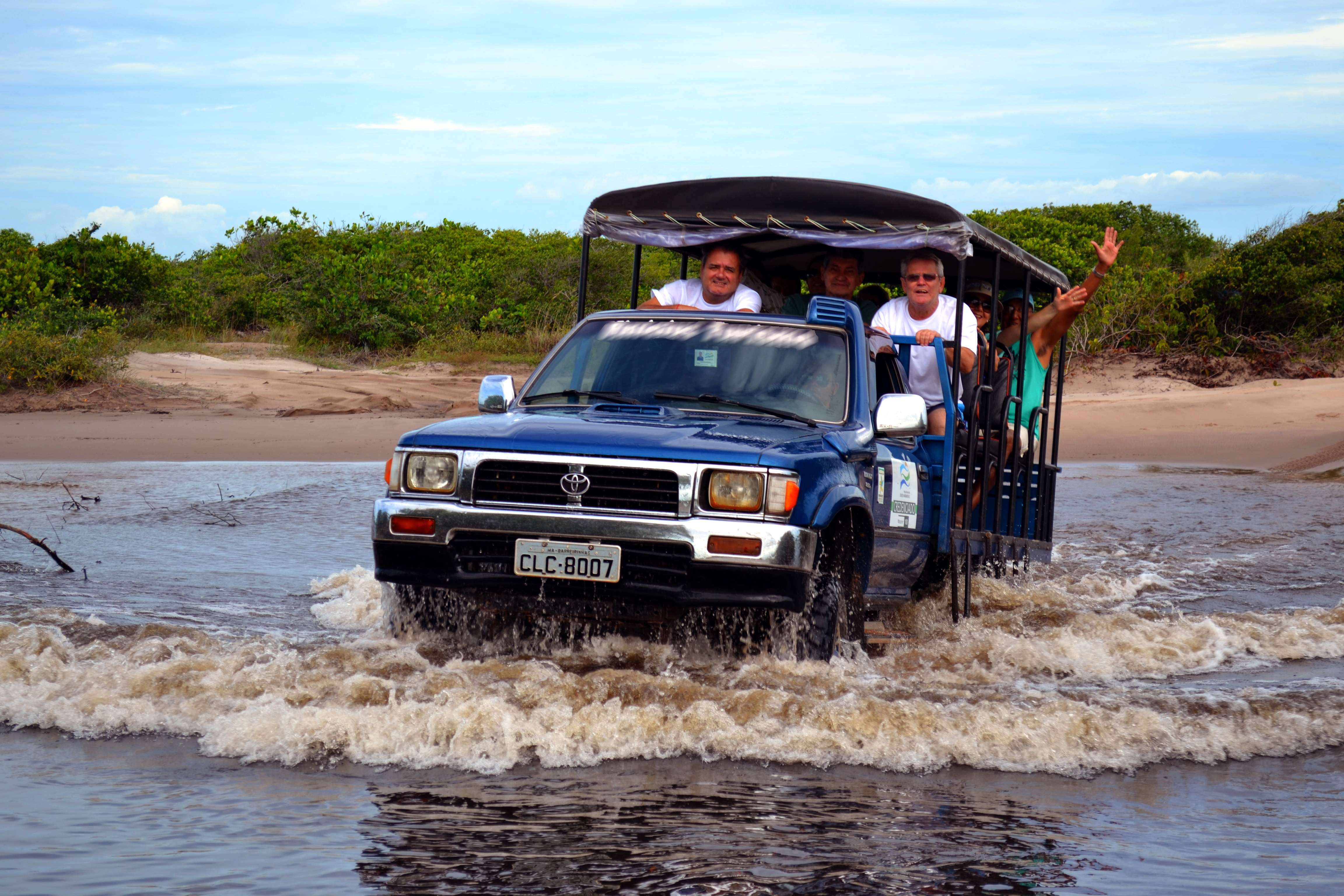 4x4 por Lençóis Maranhenses y atardecer - Imagen 3