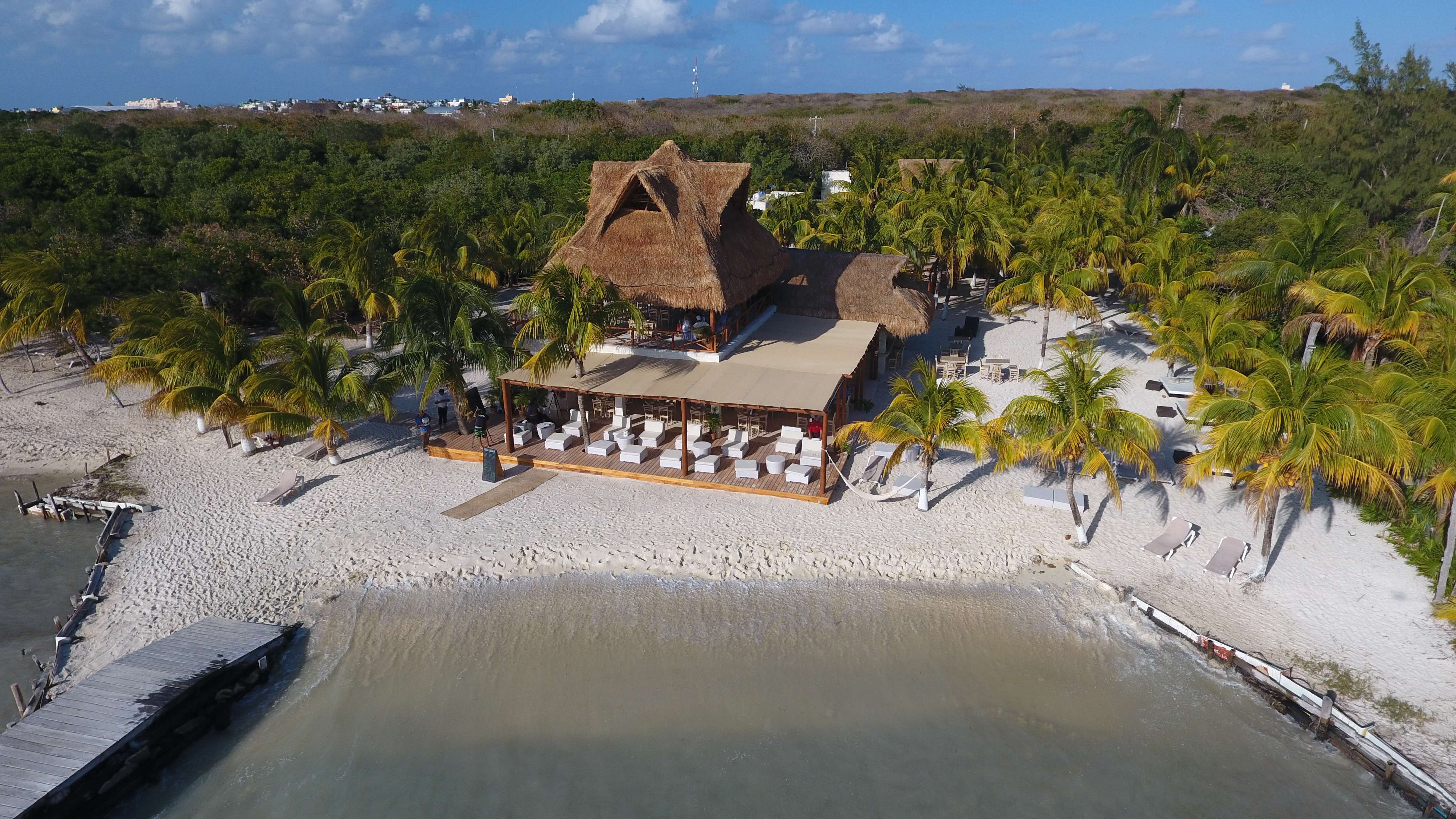 Navegue en catamarán hasta Isla Mujeres - Imagen 3