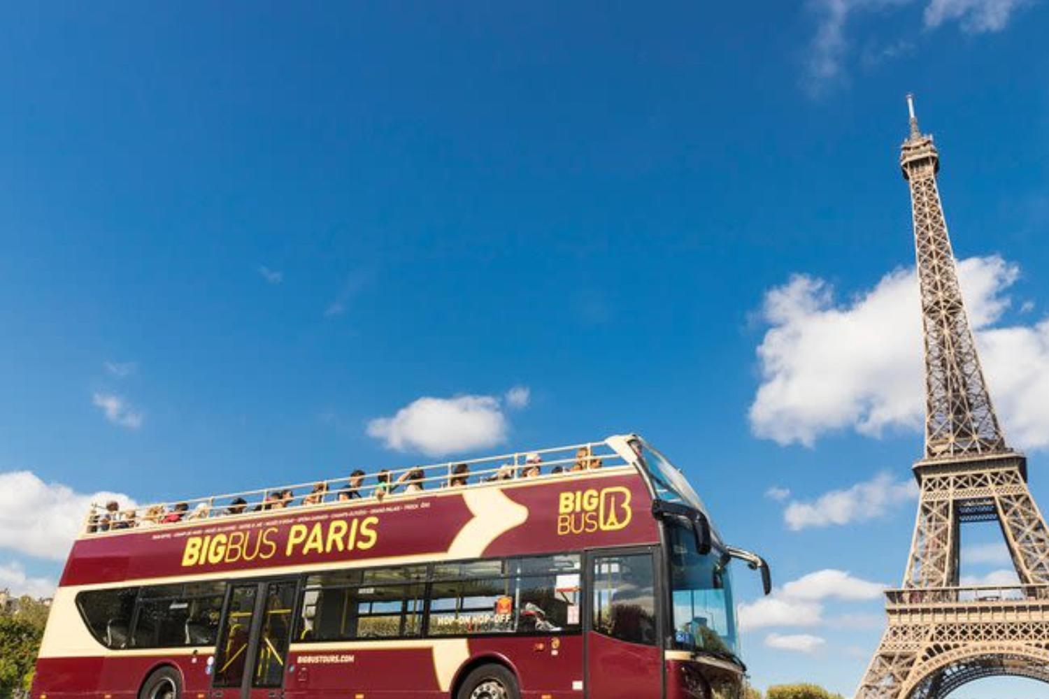 Eiffel Tower and 24h Hop-On Hop-Off Combo - Imagen 2
