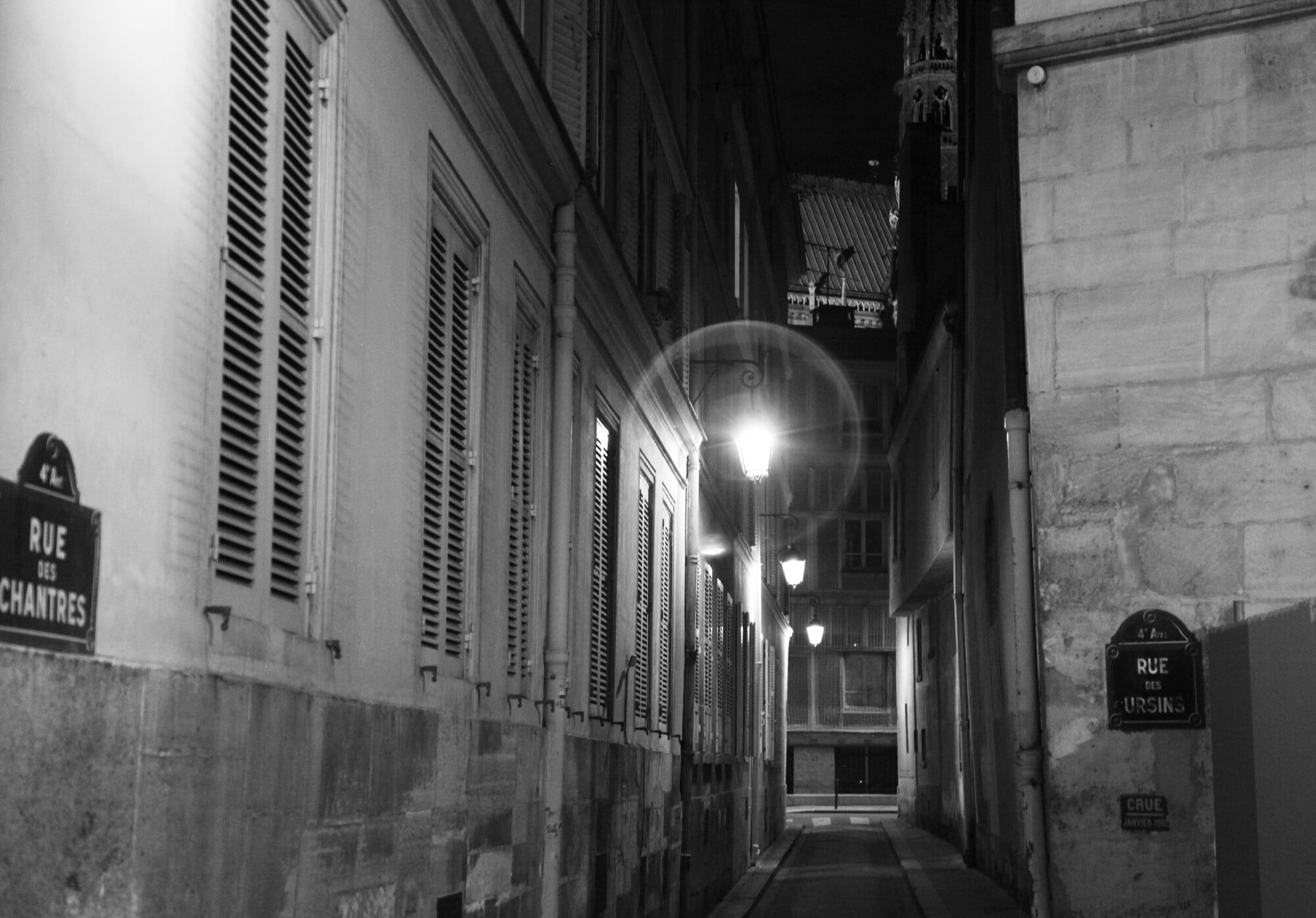 Ghosts, Legends and Mysteries of Paris - Imagen 3