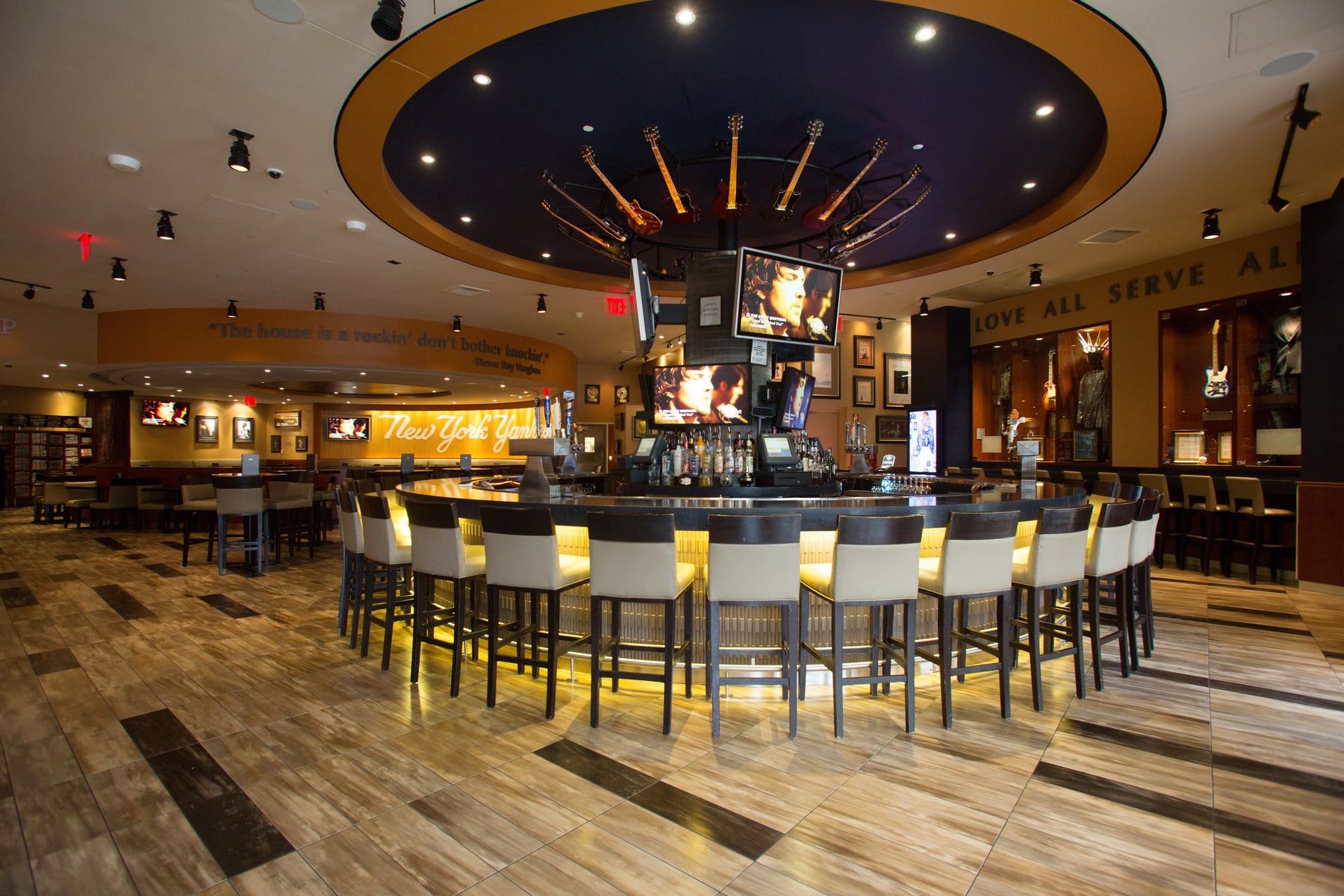 Hard Rock Cafe - Yankee Stadium - Imagen 2