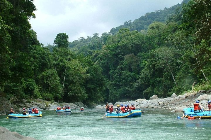 Reventazon River White Water Rafting - Imagen 2