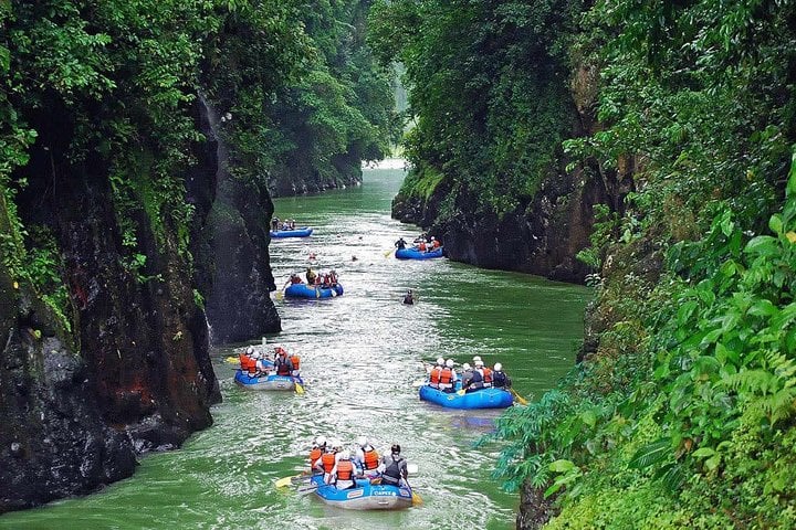 Pacuare River Rafting Full Day Tour - Imagen 3