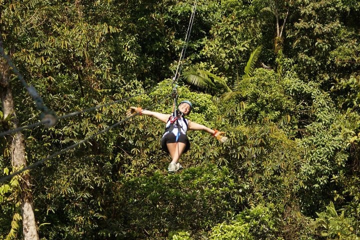 Tirolina en el Parque Braulio Carrillo - Imagen 4