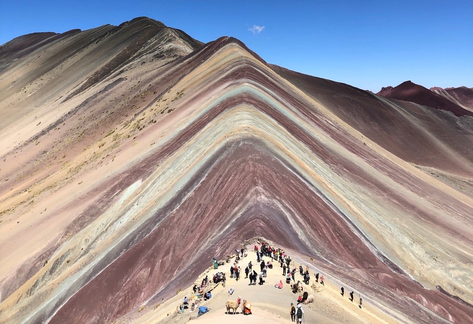 Montaña Arcoíris de Vinicunca desde Cusco - Imagen 3