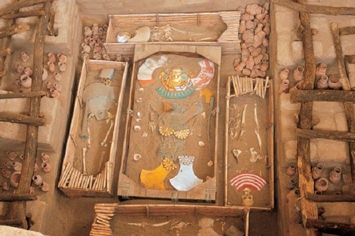 Huaca Rajada, Túcume y Museo de Sipán - Imagen 3