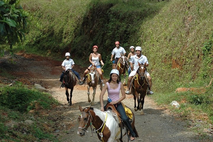Passeios a cavalo com Manuel Antonio - Imagen 2