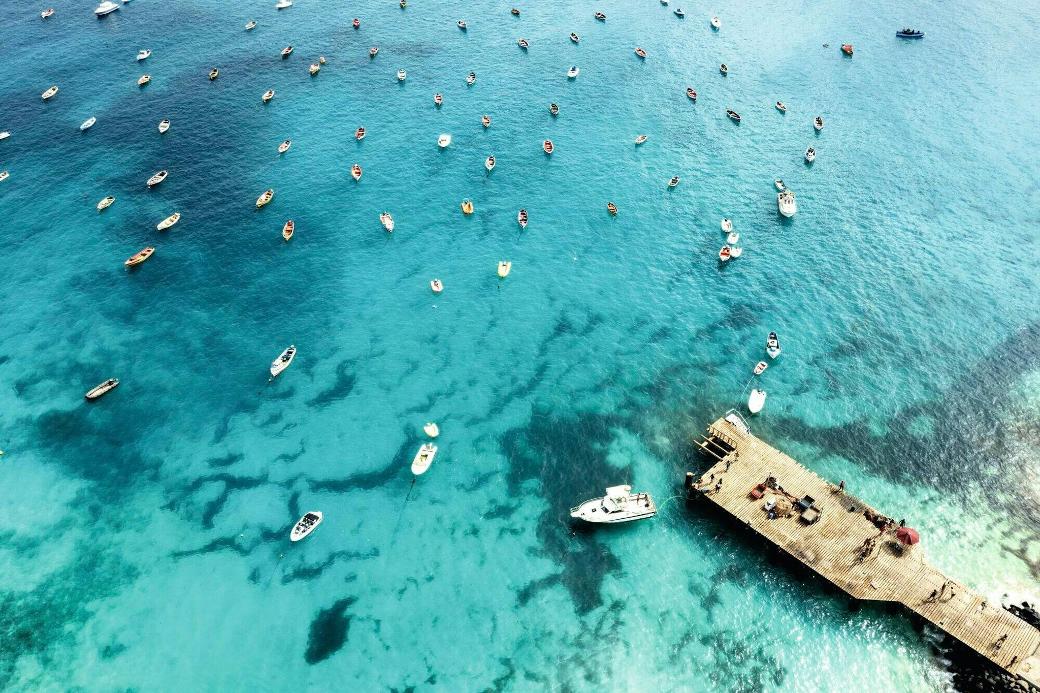 Catamarán de medio día por la isla de Sal - Imagen 4