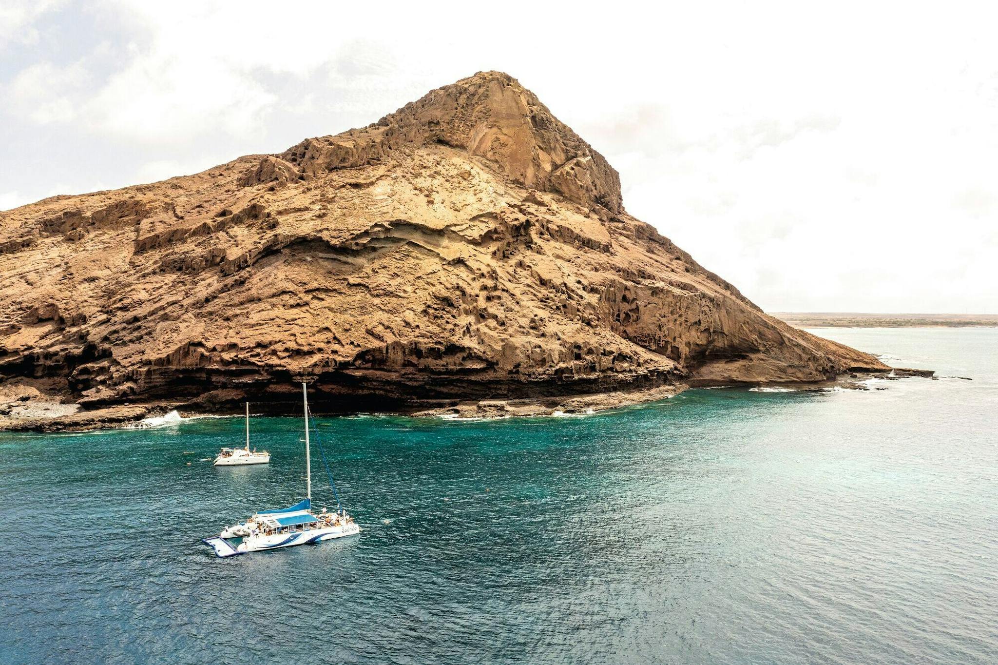 Catamarán de medio día por la isla de Sal - Imagen 2