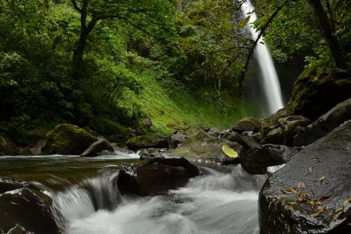 A cavalo até a cachoeira La Fortuna - Imagen 3