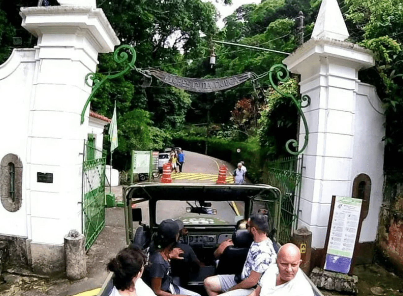 Jeep Tour: Corcovado, Tijuca & Santa Teresa - Imagen 4