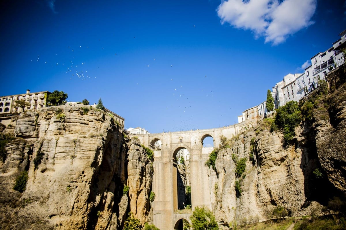 Ronda desde Granada con transfer semiprivado - Imagen 4