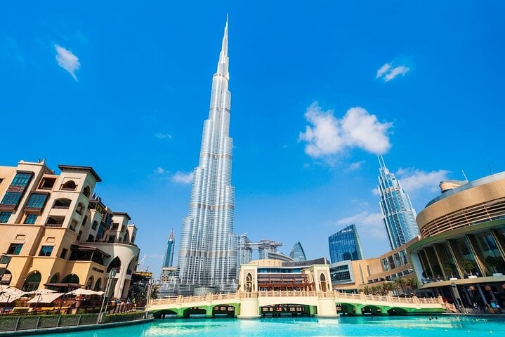 At The Top Burj Khalifa com chá da tarde - Imagen 2