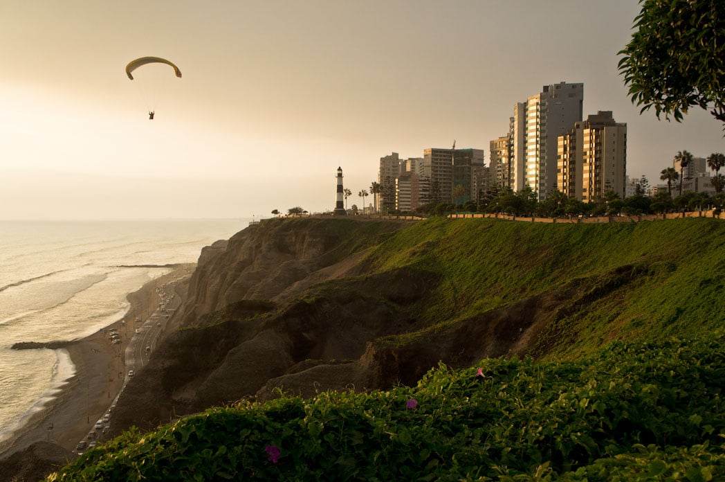 Vuelo en paramotor sobre Lima - Imagen 4