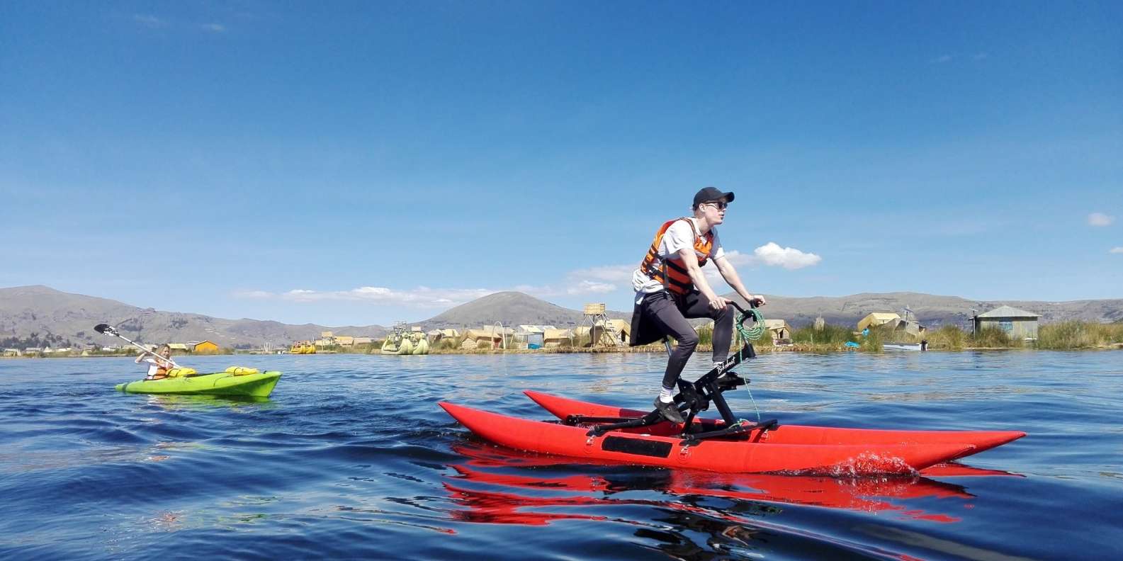 Aquabike en el Lago Titicaca: un paseo único - Imagen 2