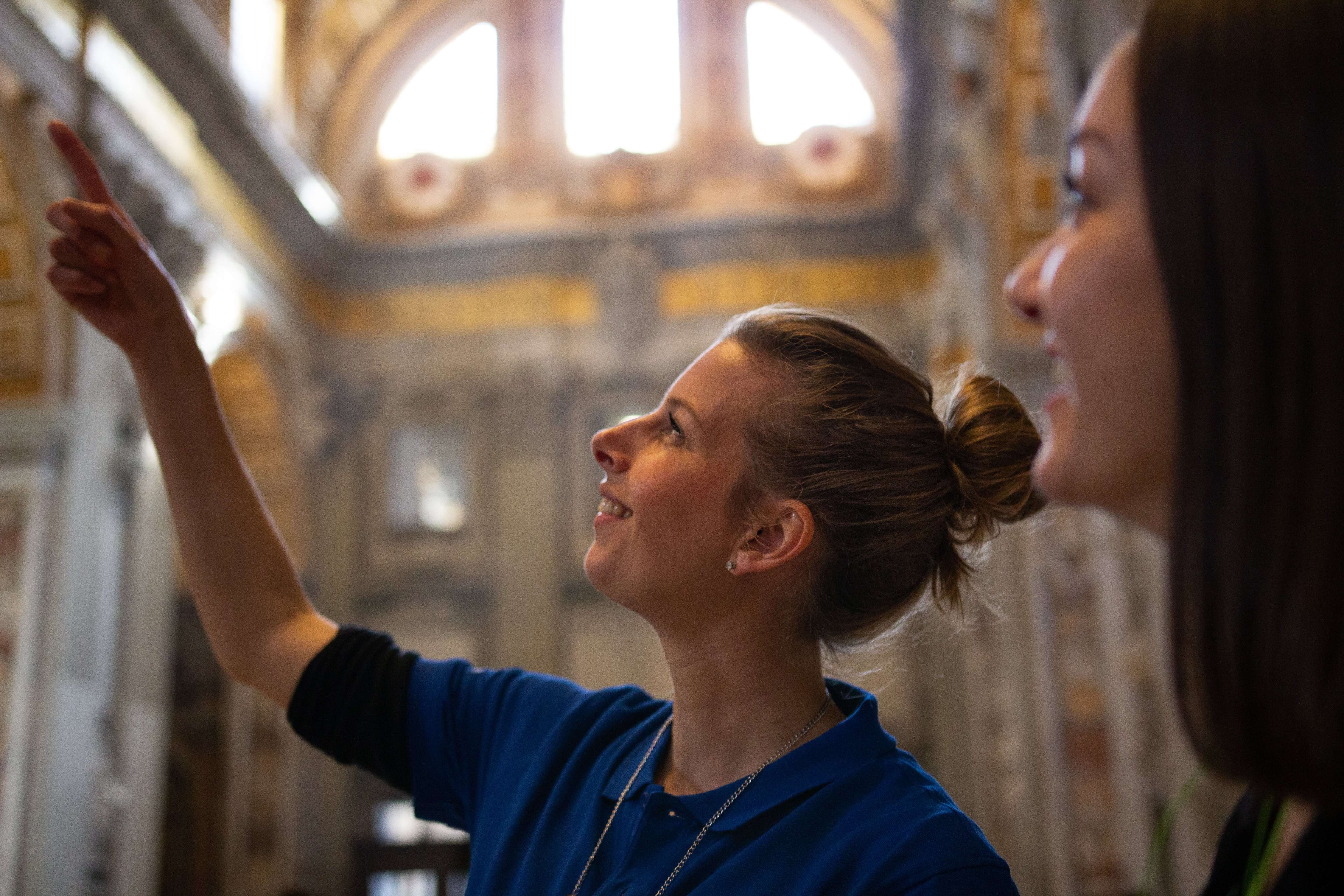 St. Peter's Basilica Reserved Entrance - Imagen 3