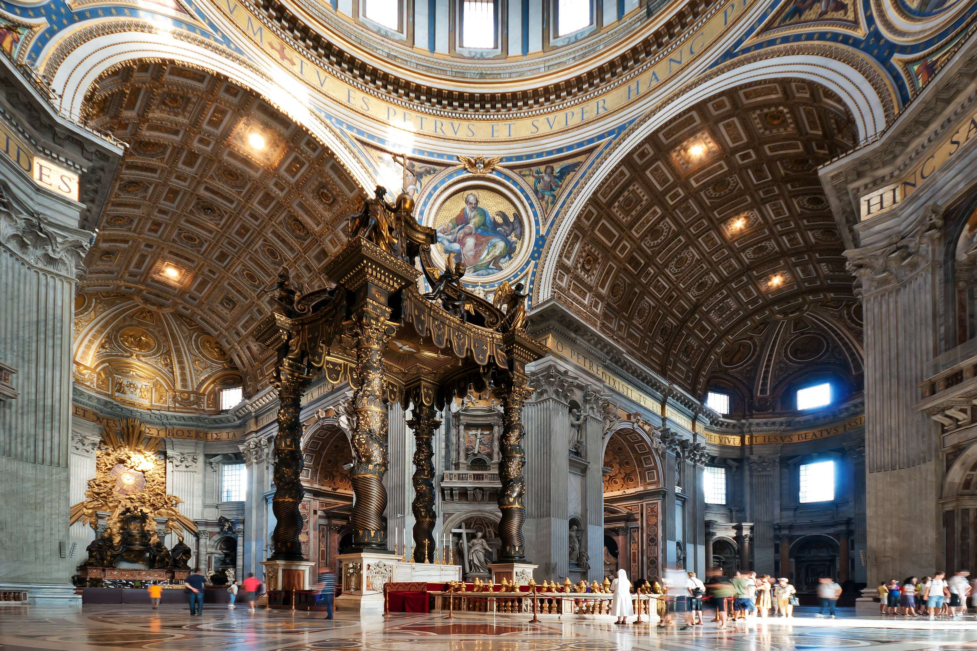 St. Peter's Basilica Reserved Entrance - Imagen 4