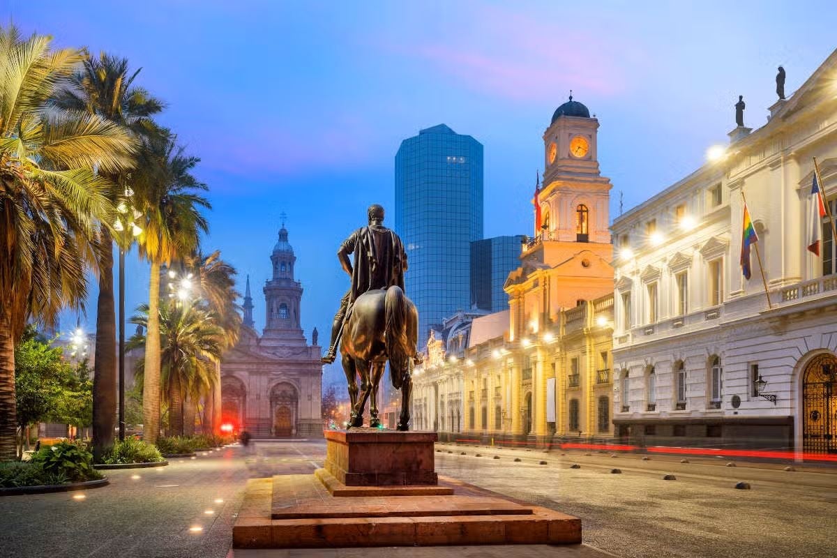 City tour e Concha y Toro com transporte - Imagen 2