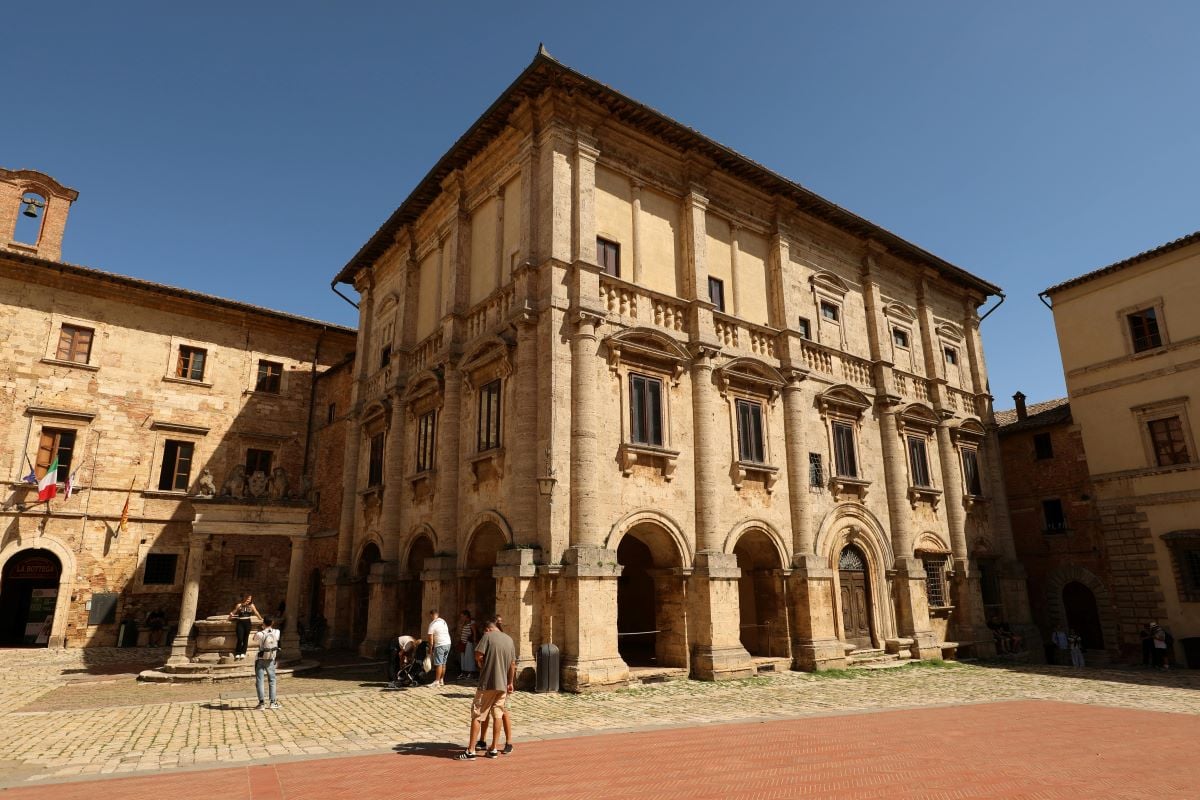 Montepulciano, Montalcino and Cortona - Imagen 2