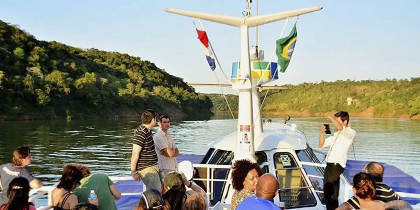 Three Borders Afternoon Cruise - Imagen 4
