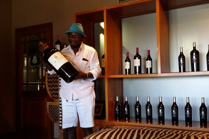 Cata de vinos privada e historia cultural - Imagen 2