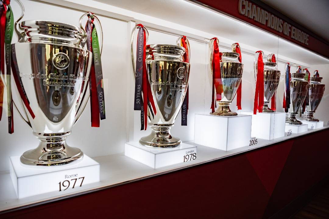 Liverpool en tren con visita al estadio - Imagen 3