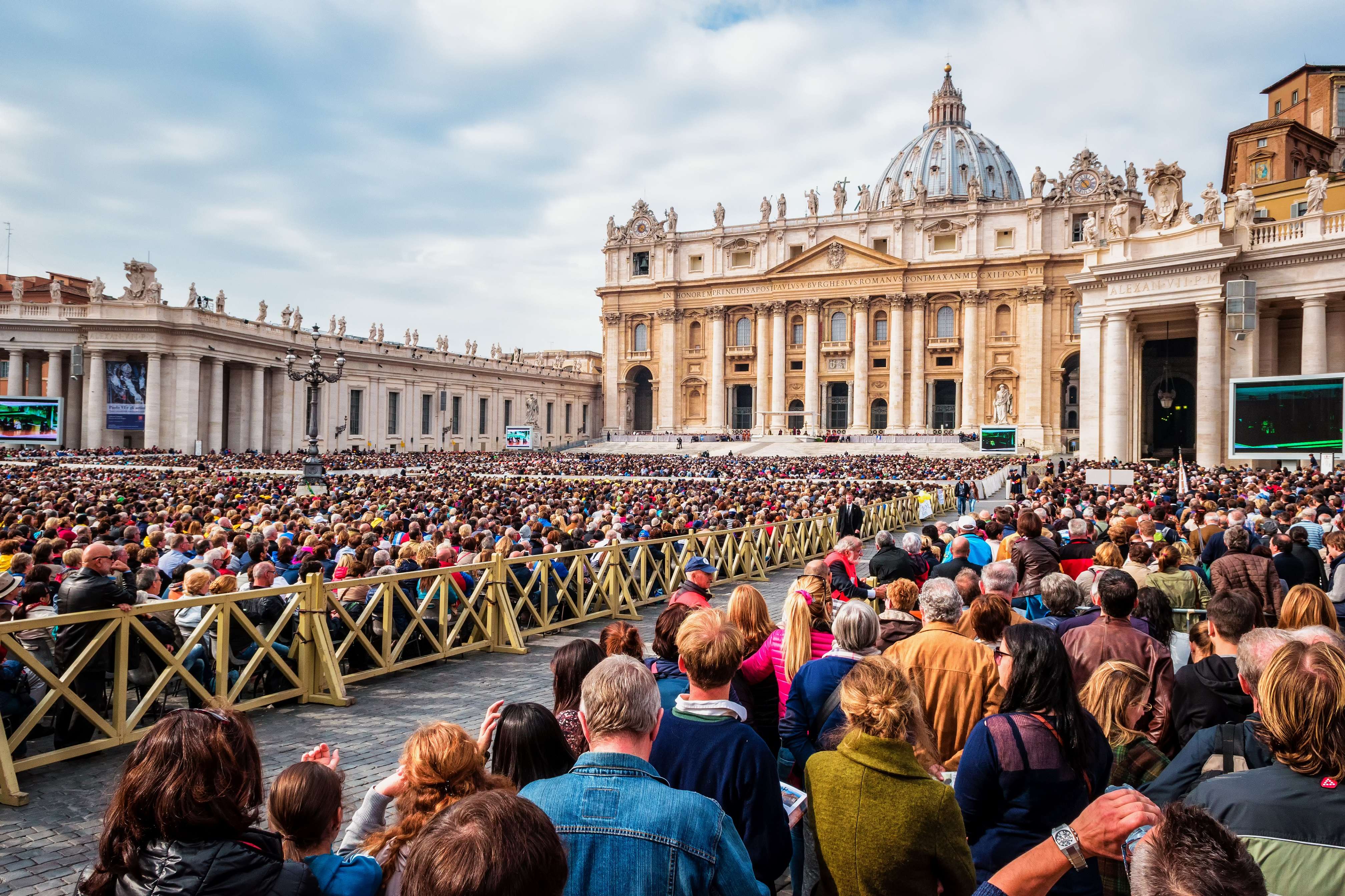 Papal Audience with Spanish Expert Guide - Imagen 3