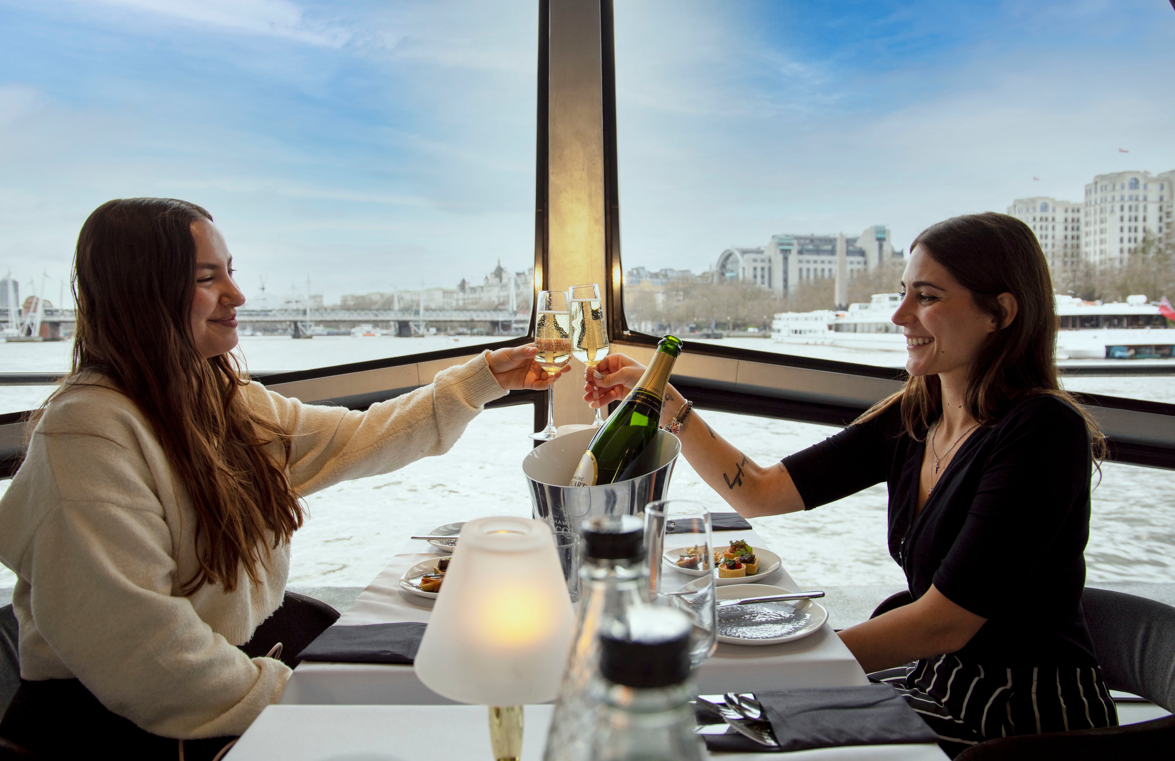 London Dinner Cruise on the River Thames - Imagen 2