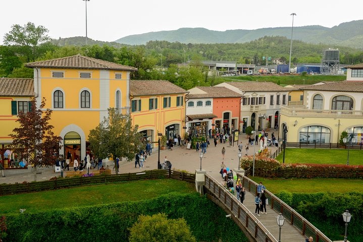 Compras en Florencia: Outlet Barberino - Imagen 4