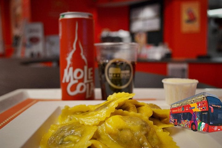 MBun Hamburguesería y Open Bus Turín - Imagen 2