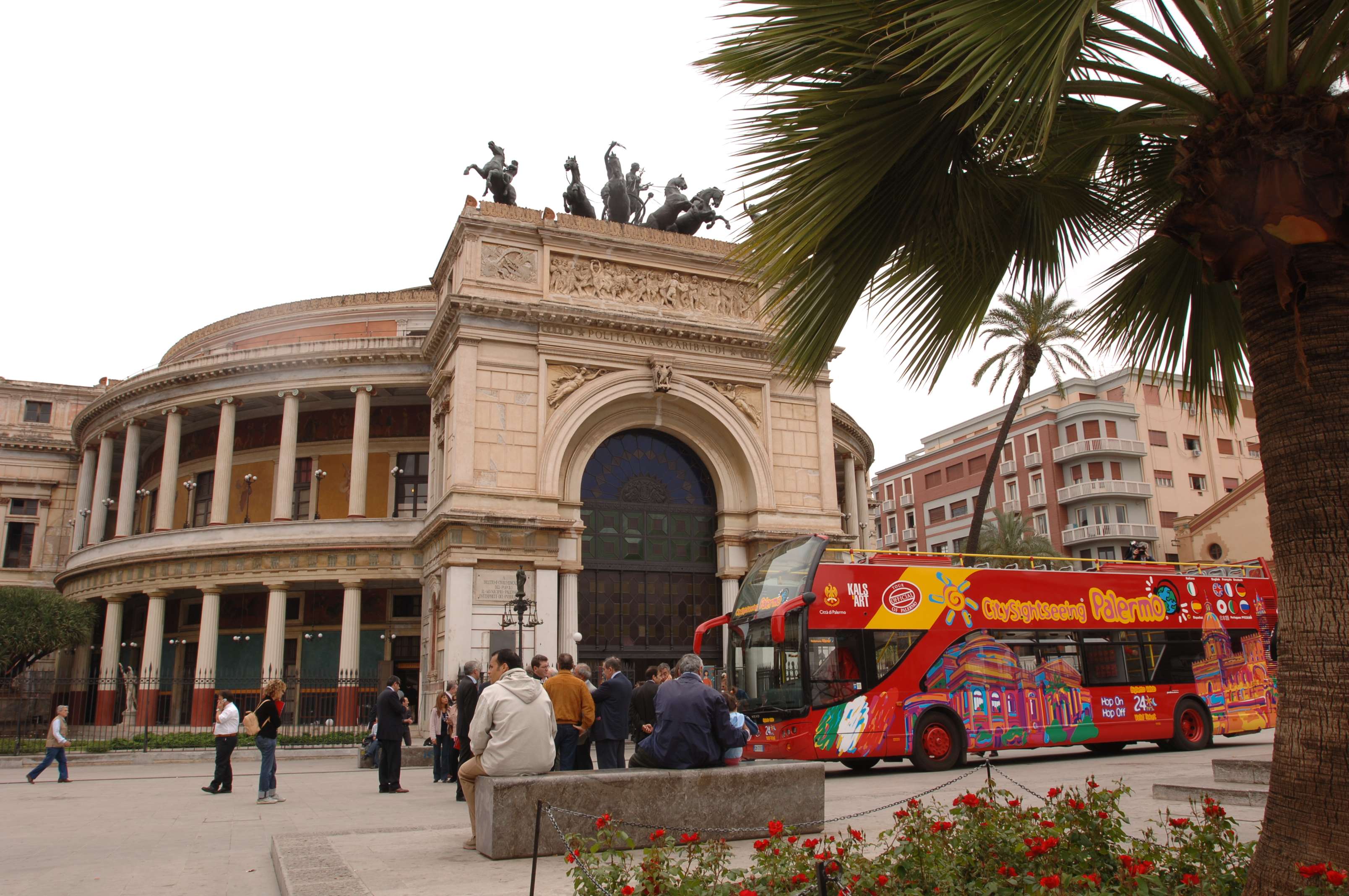 Palermo en bus hop-on hop-off - Imagen 3