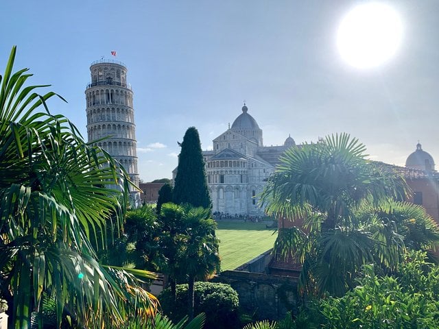 Desde Livorno: Pisa y Lucca, solo traslado - Imagen 3