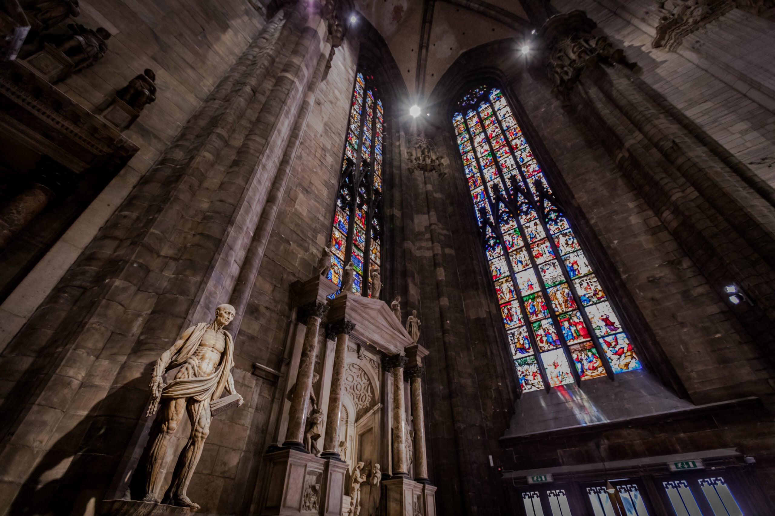Duomo de Milán sin filas, en español - Imagen 4
