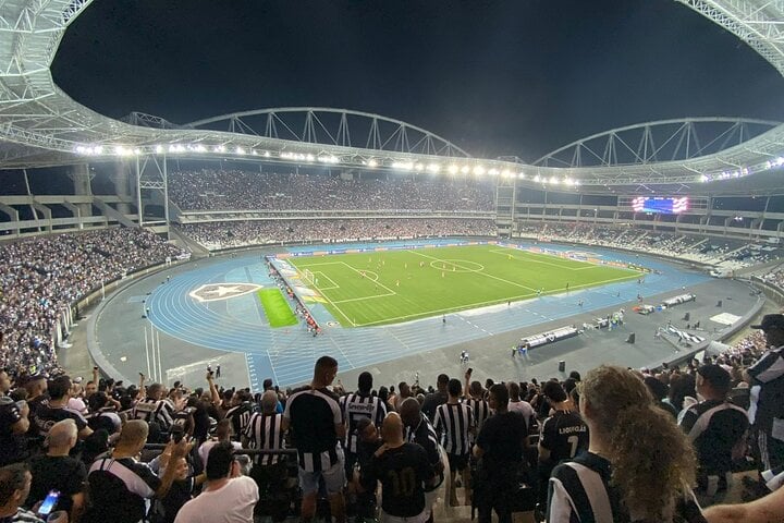Join a Botafogo Soccer Game with Locals - Imagen 4