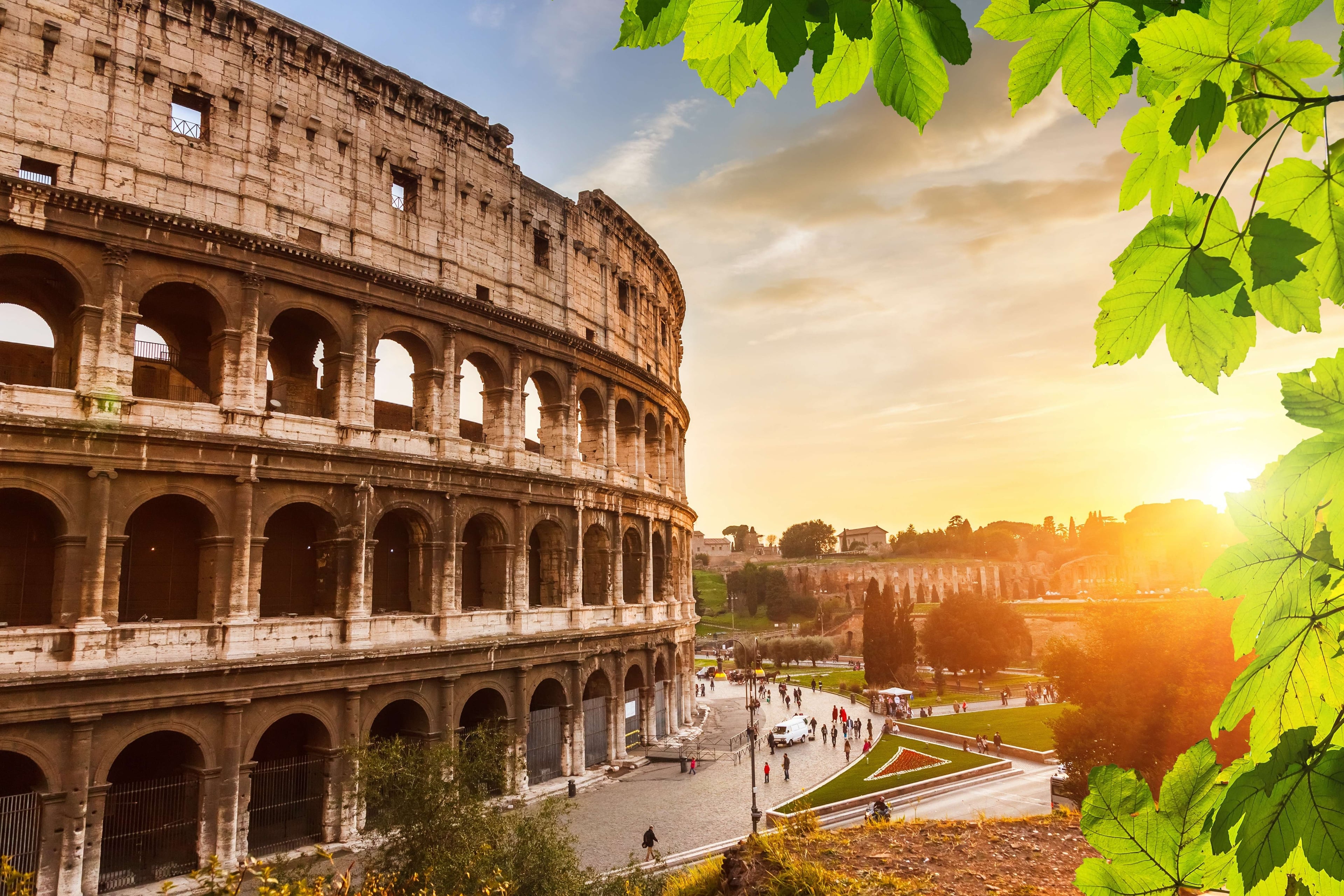 Colosseum and Roman Forum Guided Tour - Imagen 2