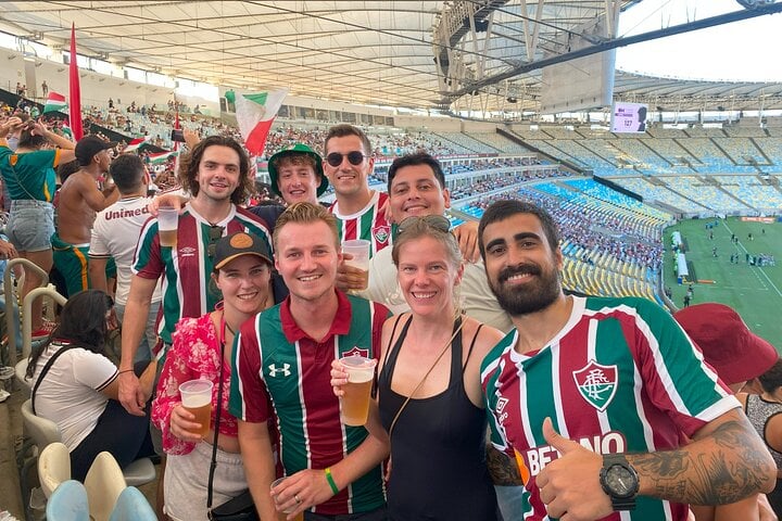 Fluminense Soccer Match at Maracanã - Imagen 2