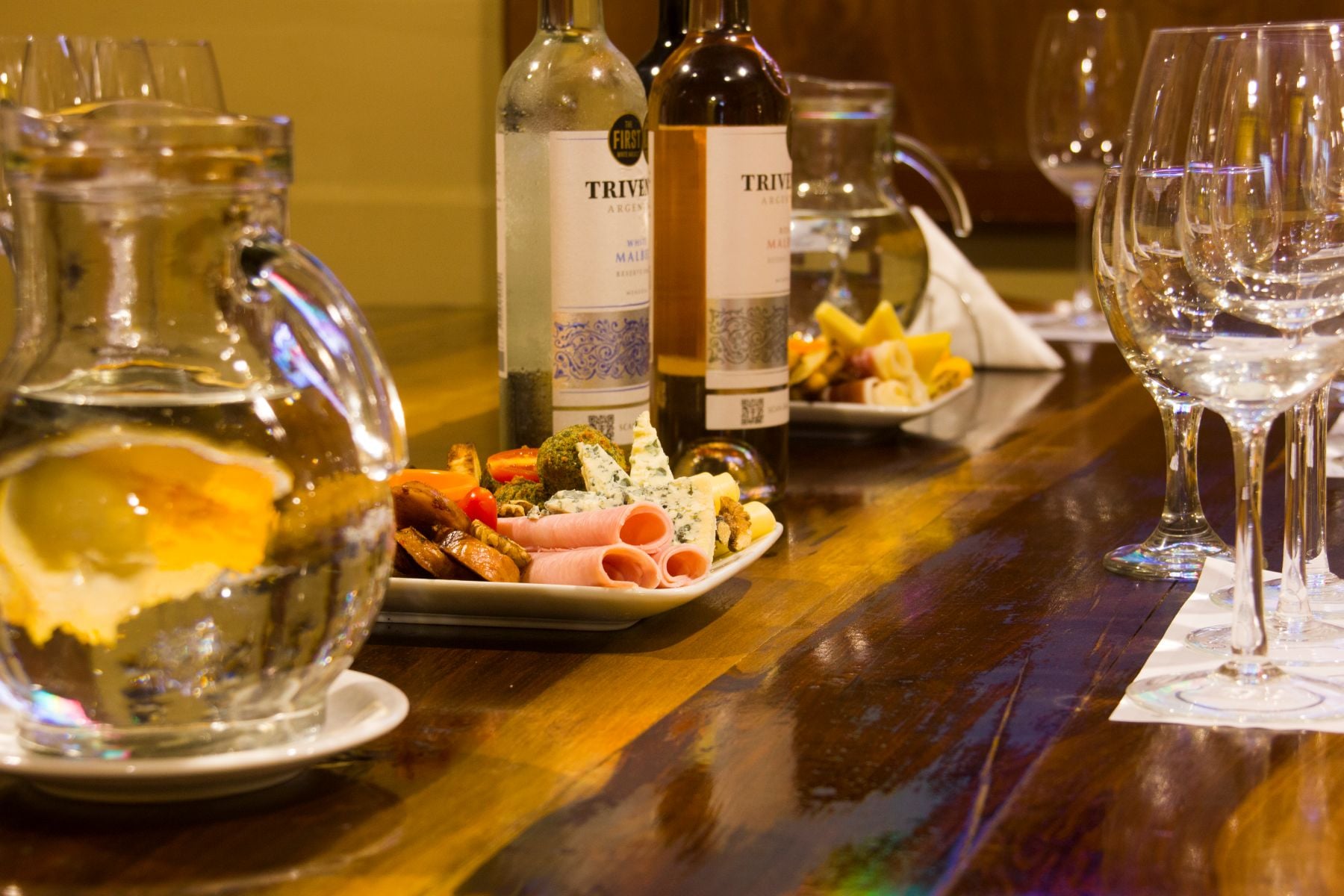 Wine Tasting with Tapas in Caminito - Imagen 2