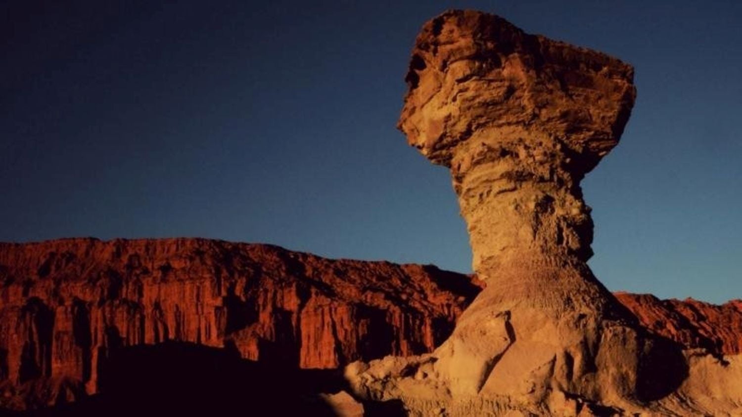 Valle de la Luna con guía en inglés - Imagen 2