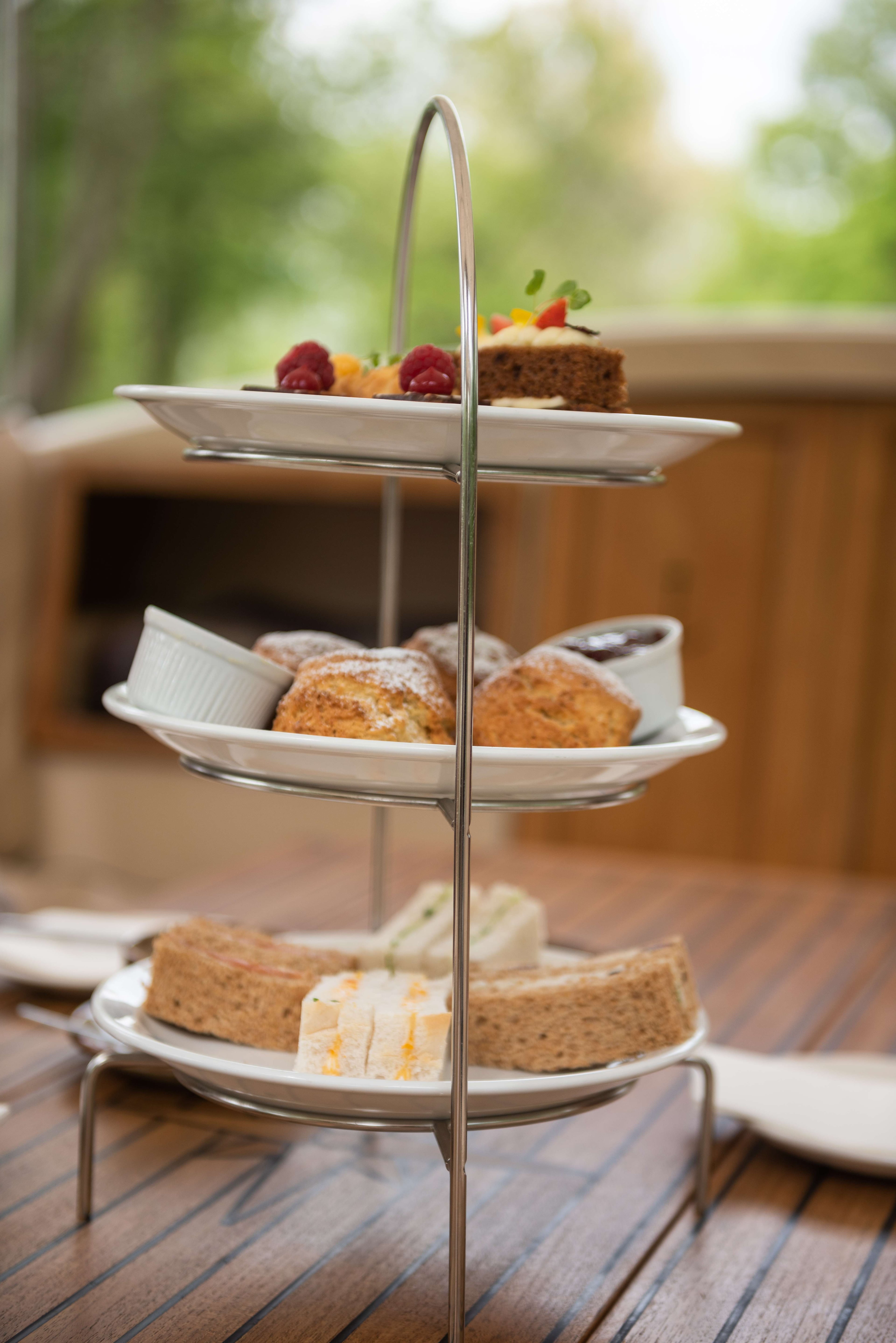 Oxford Afternoon Tea & Picnic River Cruise - Imagen 3