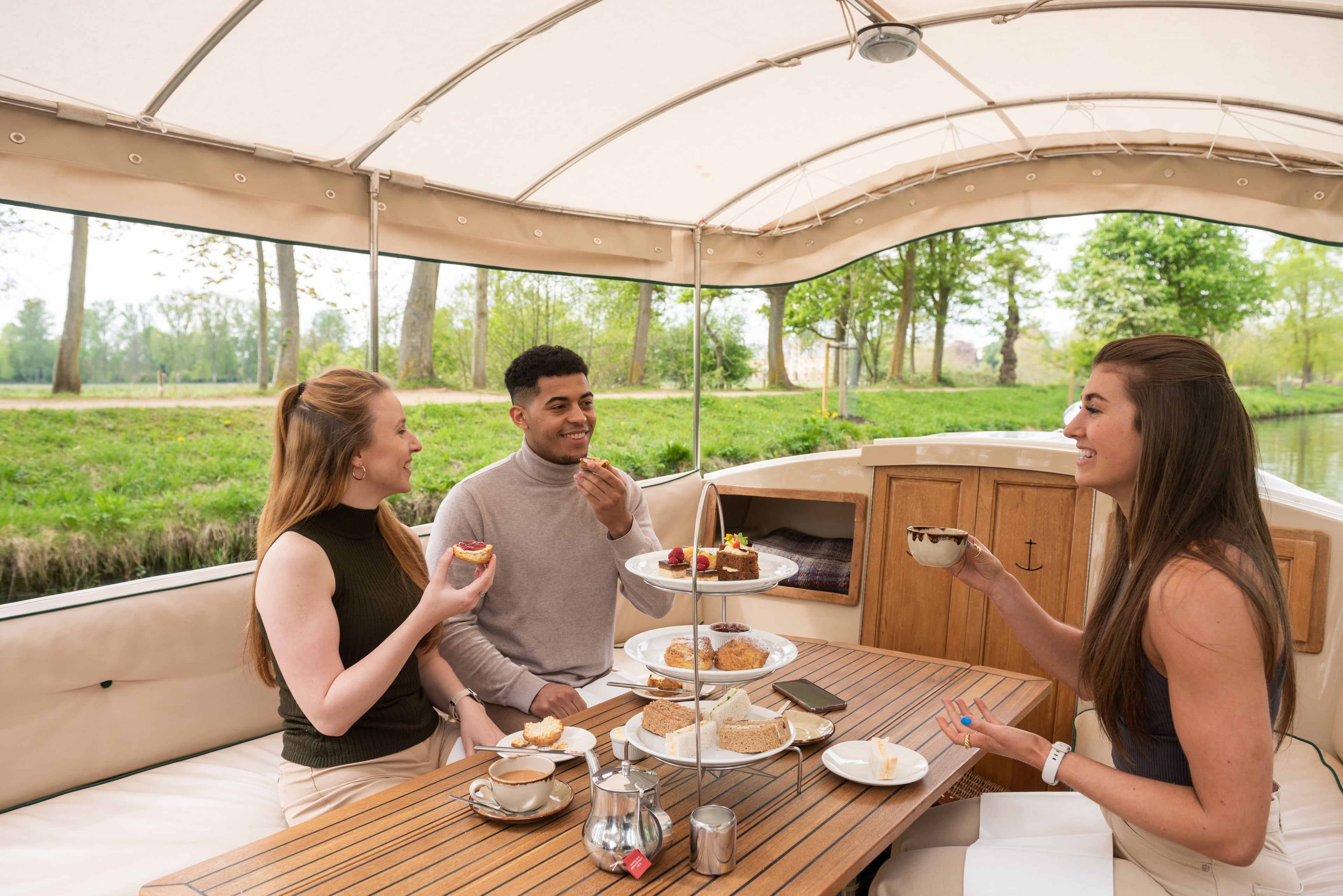 Oxford Afternoon Tea & Picnic River Cruise - Imagen 4
