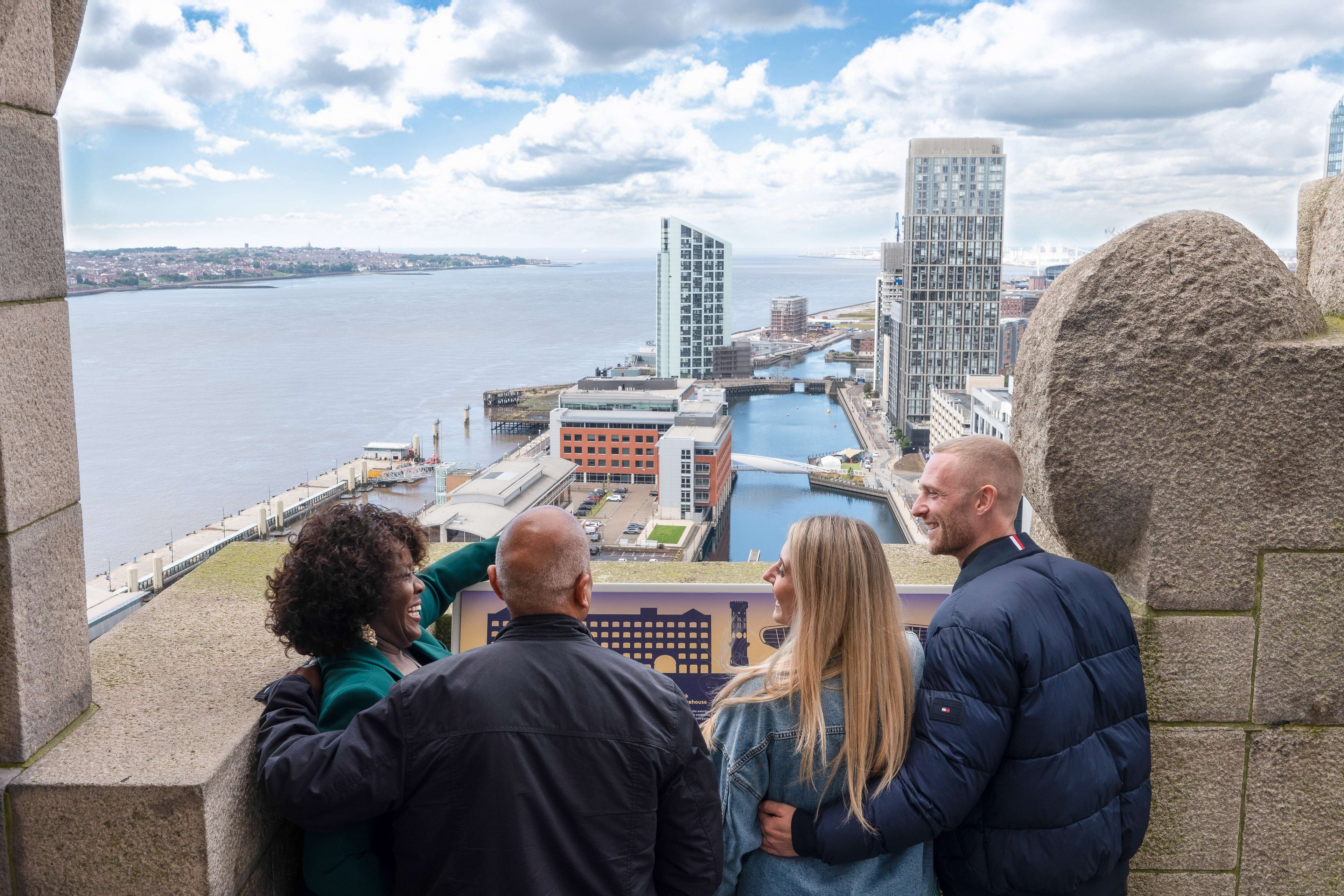 Royal Liver Building 360 Tour - Imagen 3