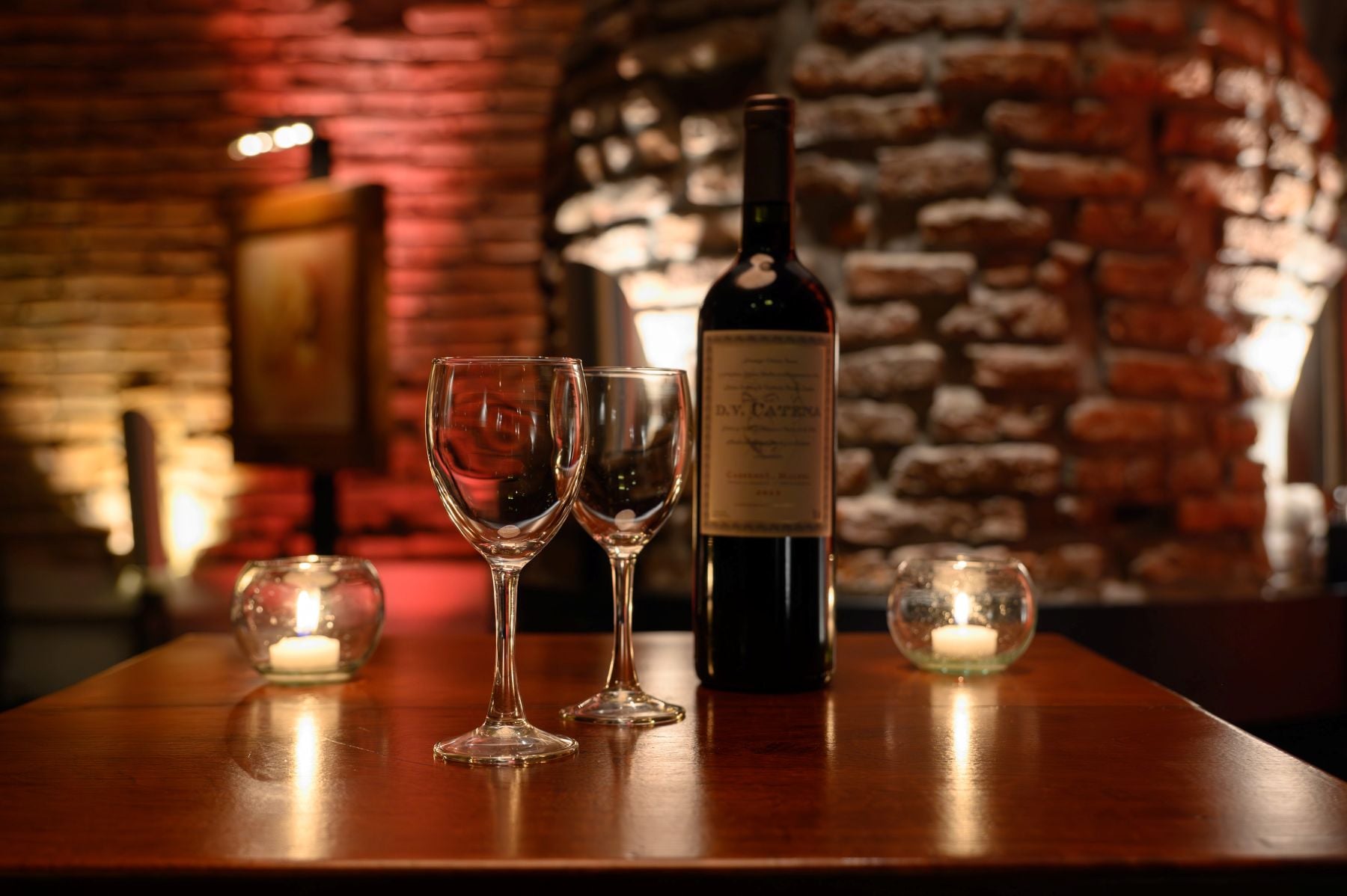 El Zanjón premium: Malbec e empanadas - Imagen 2