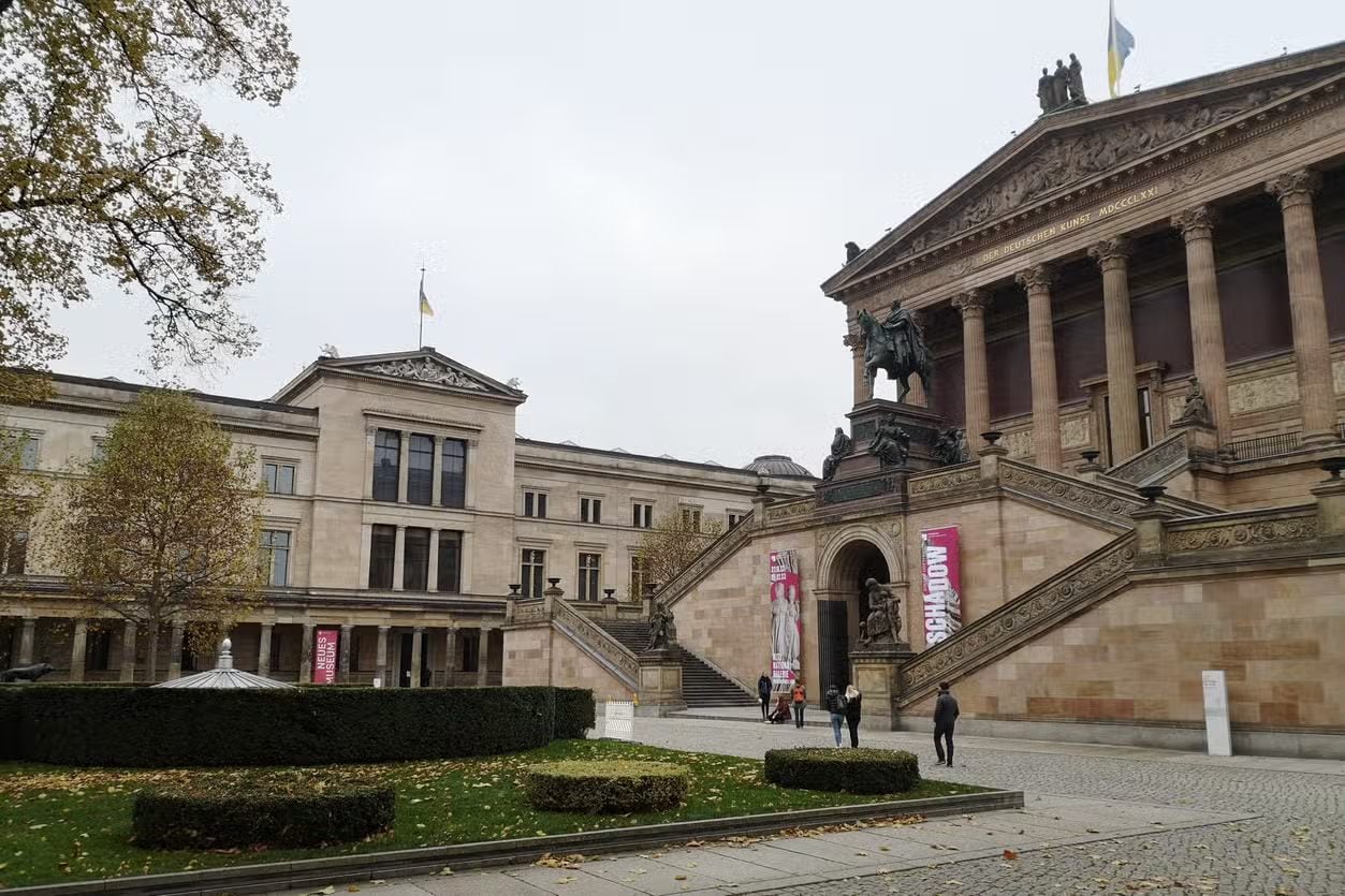 Tour por la isla de los museos de Berlin - Imagen 3