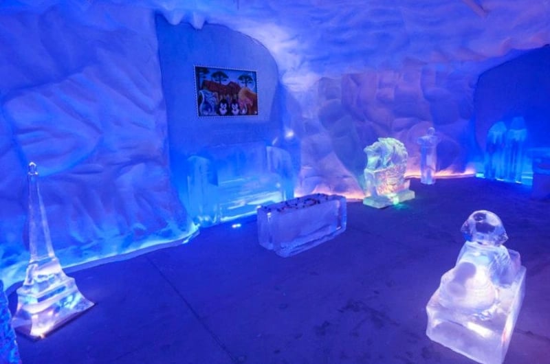 Entrada al parque de hielo en Canela - Imagen 2