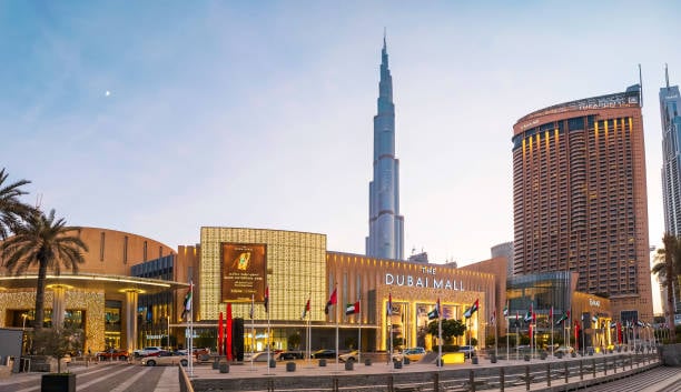 Dubai Mall, acuario, Burj Khalifa y fuentes - Imagen 3