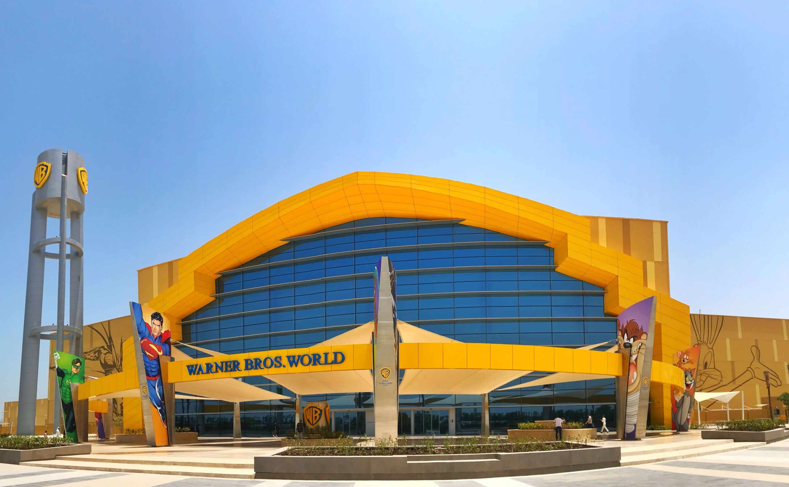 Abu Dabi: Gran Mezquita y Warner Bros. - Imagen 3