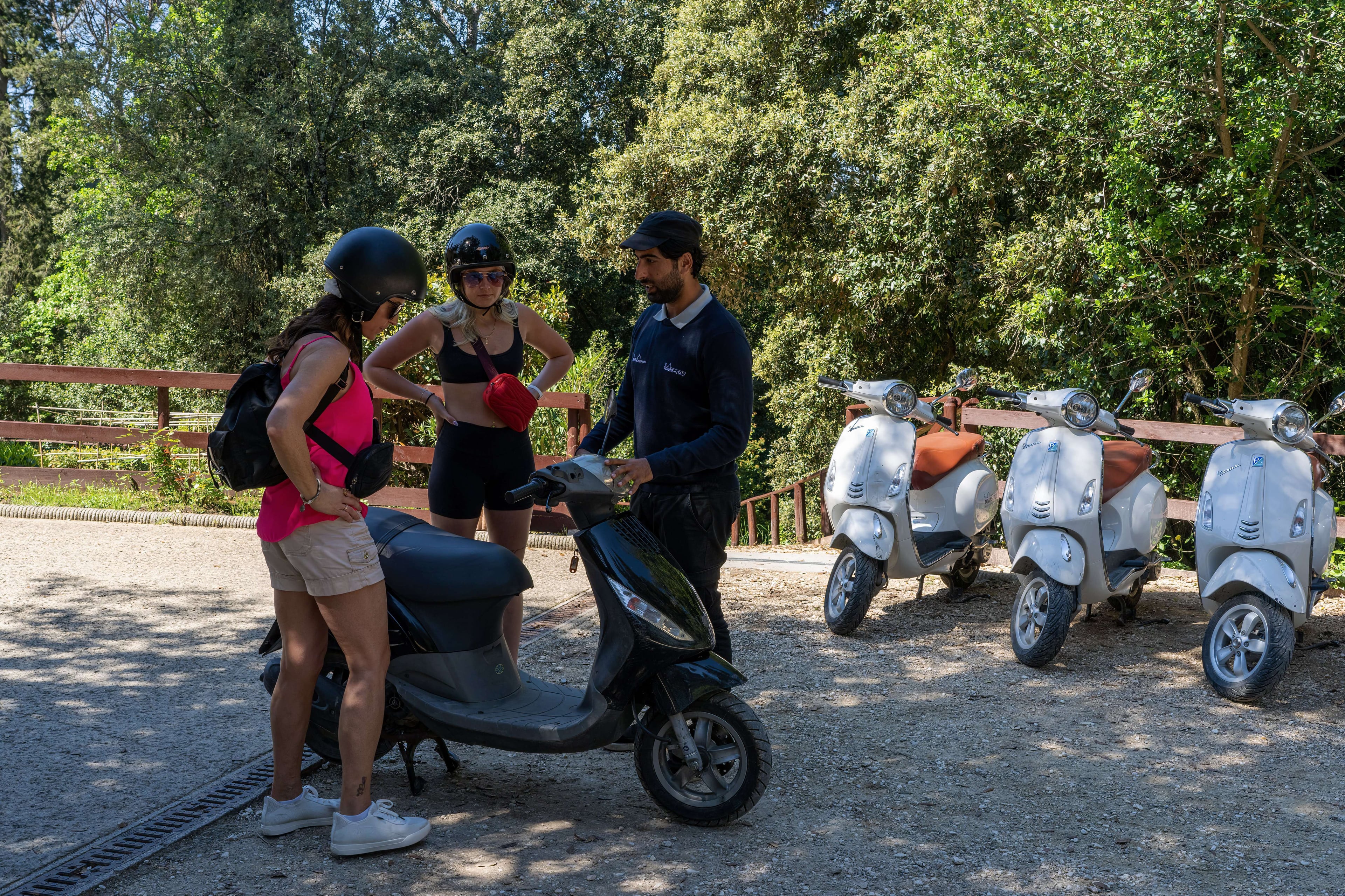 Tuscany Vespa Tour from Florence - Imagen 2