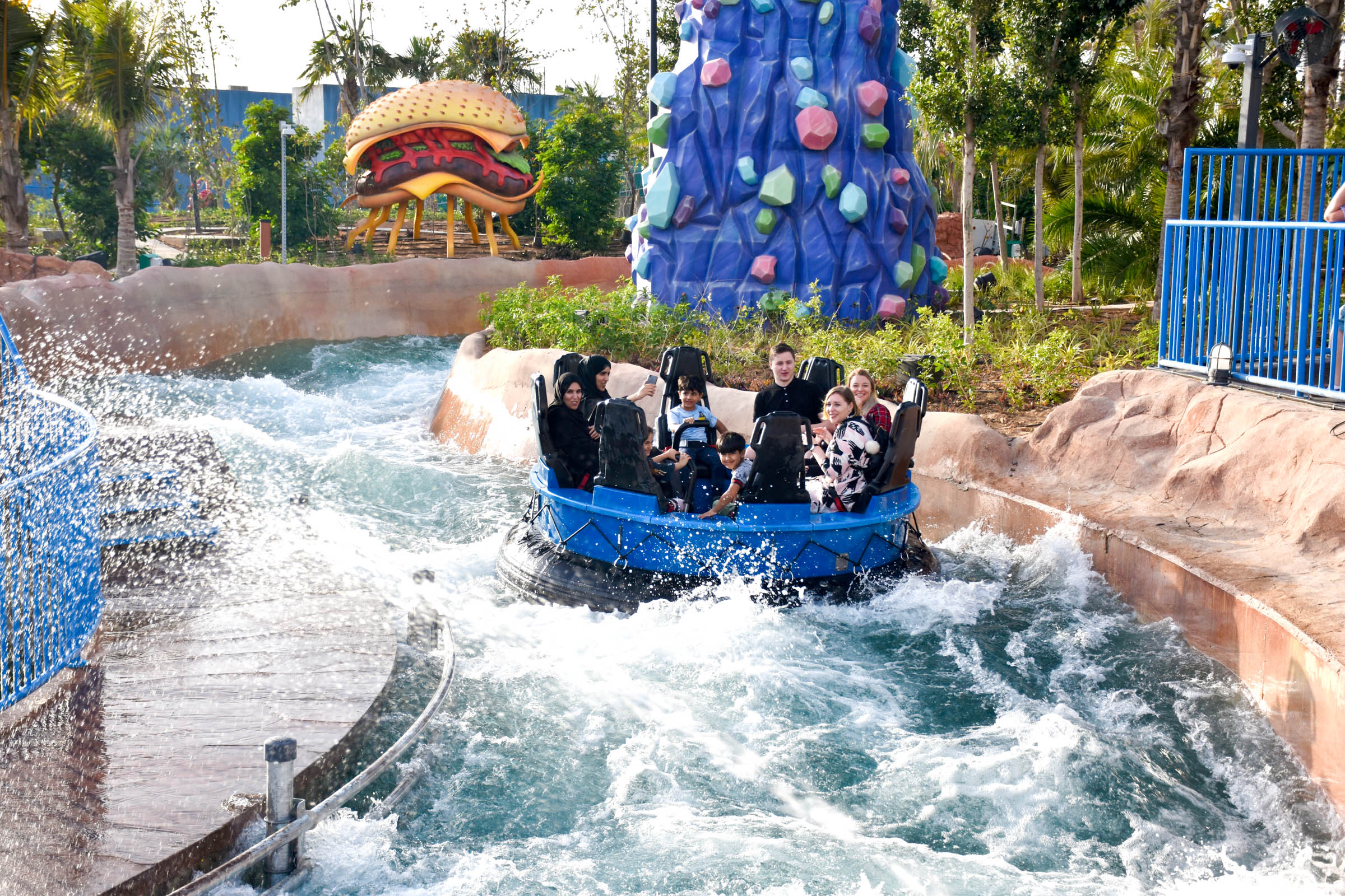 Dubai Motiongate tour with Private Transfers - Imagen 3