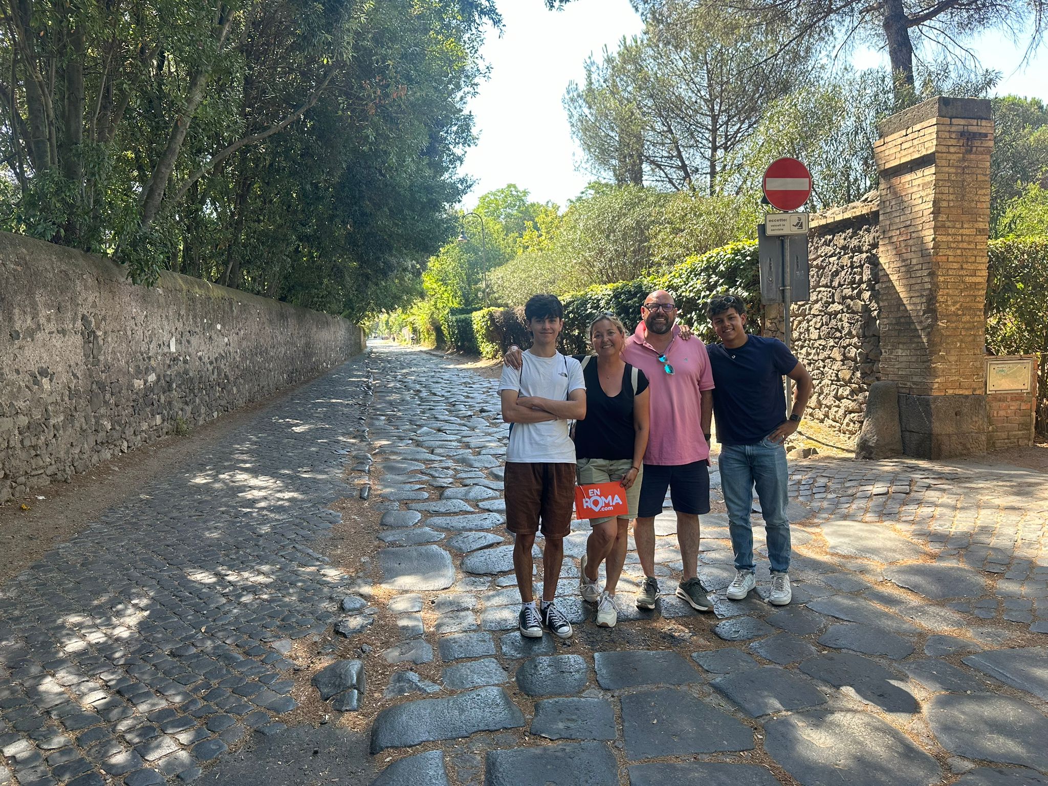 Appian way Walking tour & Catacombs of Rome - Imagen 2